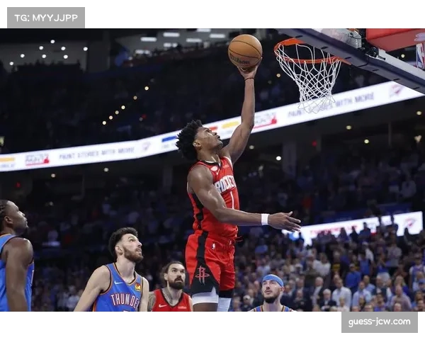 火箭禁区得分62比46占优 内线优势明显击穿鹈鹕防守